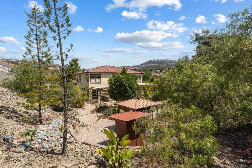 https://cdn.realtyfeed.com/cdn/127/306775270/f607a95a583d0391cbc2614116c986c8.webp