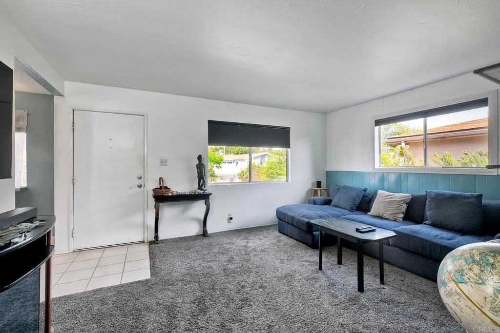 https://cdn.realtyfeed.com/cdn/127/306775271/61ed100573386dac9815064d3018c250.webp