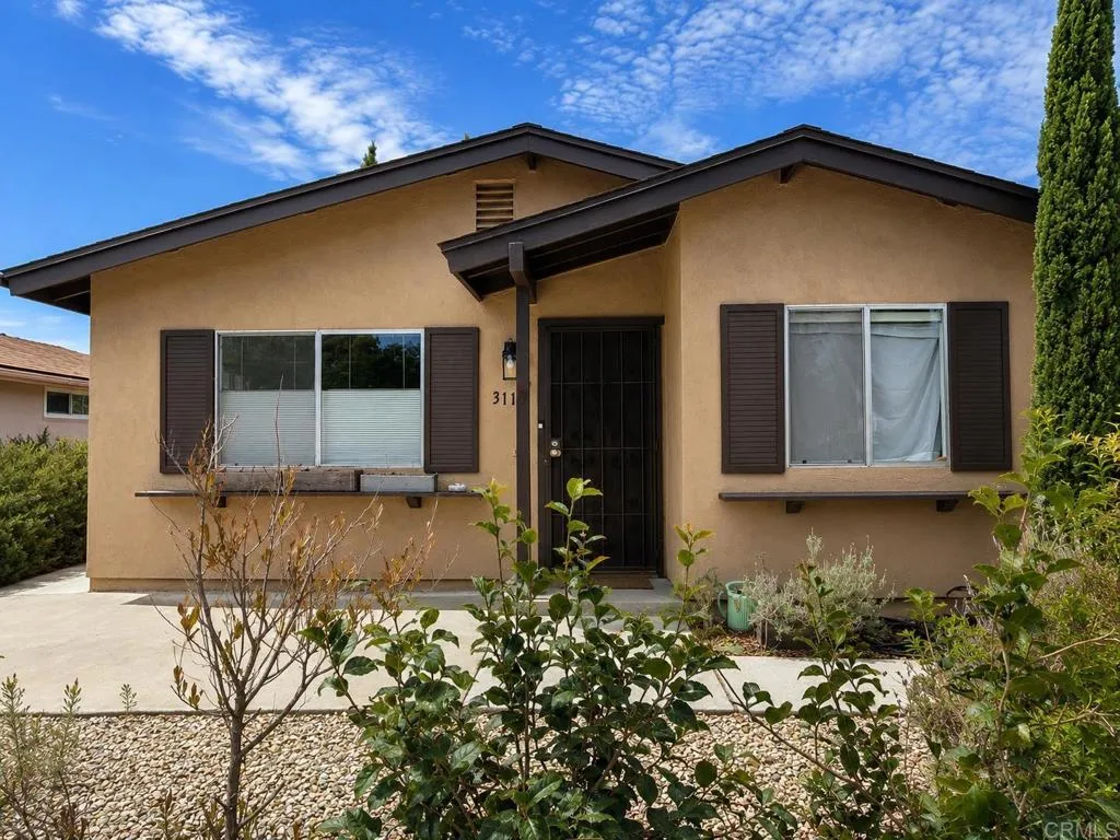 https://cdn.realtyfeed.com/cdn/127/306775271/d541a7531e881a65e42d0e9bfd76f25d.webp