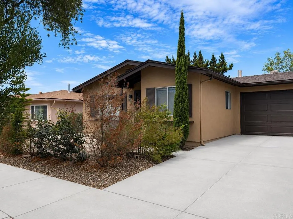 https://cdn.realtyfeed.com/cdn/127/306775271/e536e119bbe453588308c24968d9465f.webp