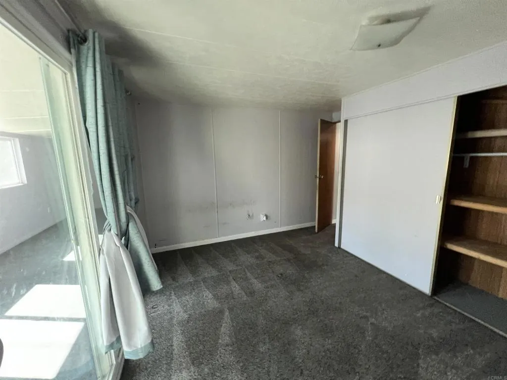 https://cdn.realtyfeed.com/cdn/127/306775316/048bff7161b4c5cf3710d6d0e7b5e004.webp