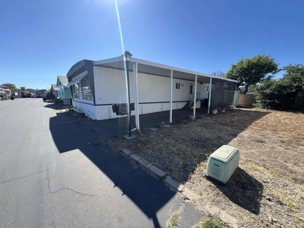 https://cdn.realtyfeed.com/cdn/127/306775316/36cc40b6c0d65305e991593554c4130b.webp