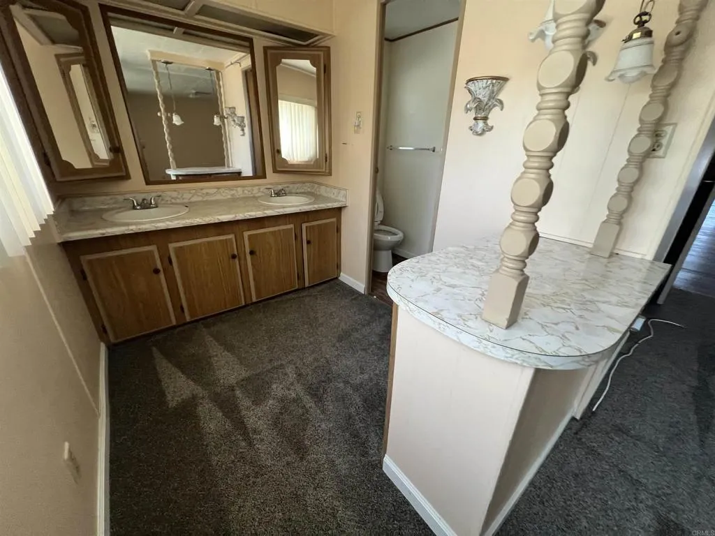 https://cdn.realtyfeed.com/cdn/127/306775316/4a7be4c26ba1bb07b73dd5091882b56f.webp