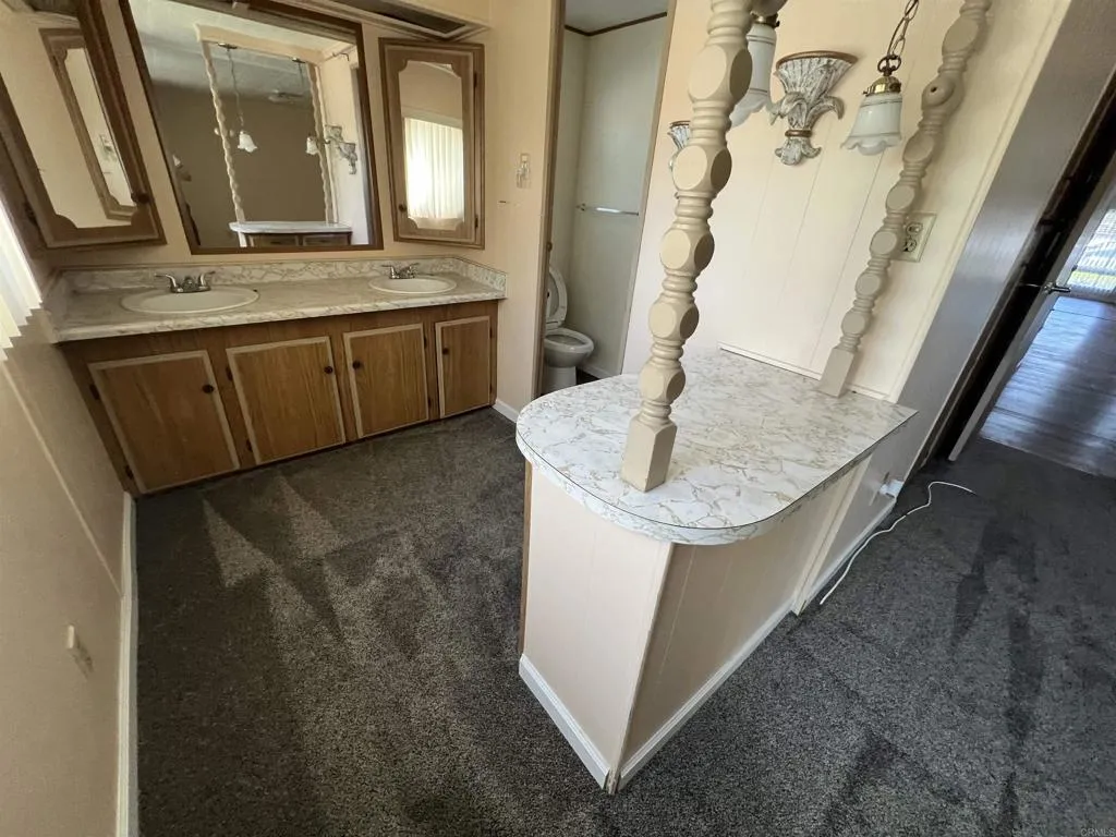 https://cdn.realtyfeed.com/cdn/127/306775316/5f33c9143c57a7c840d87dd39ac75cab.webp