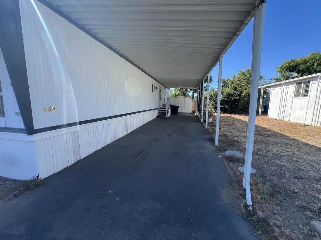 https://cdn.realtyfeed.com/cdn/127/306775316/71971b0069b0be44106dffa6bbc2ce5f.webp