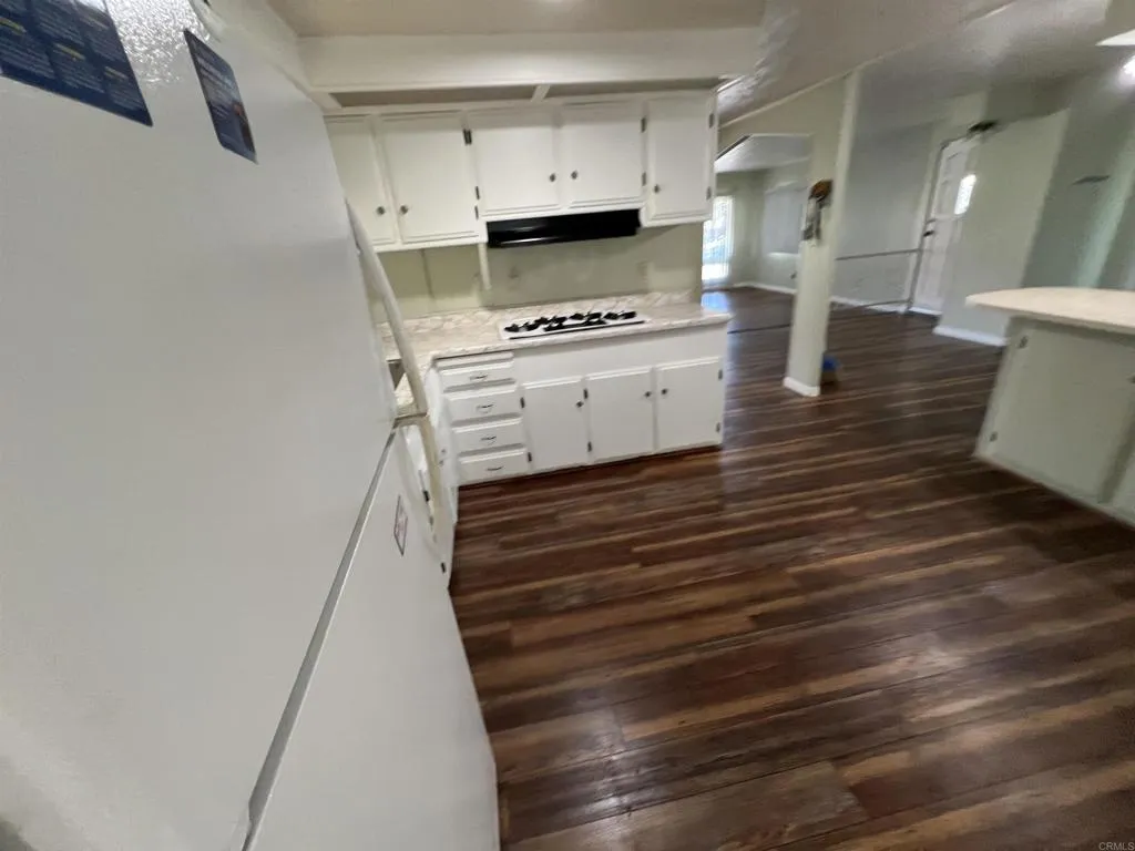 https://cdn.realtyfeed.com/cdn/127/306775316/974a29ee9bbd16c014b9994ccaa608d0.webp