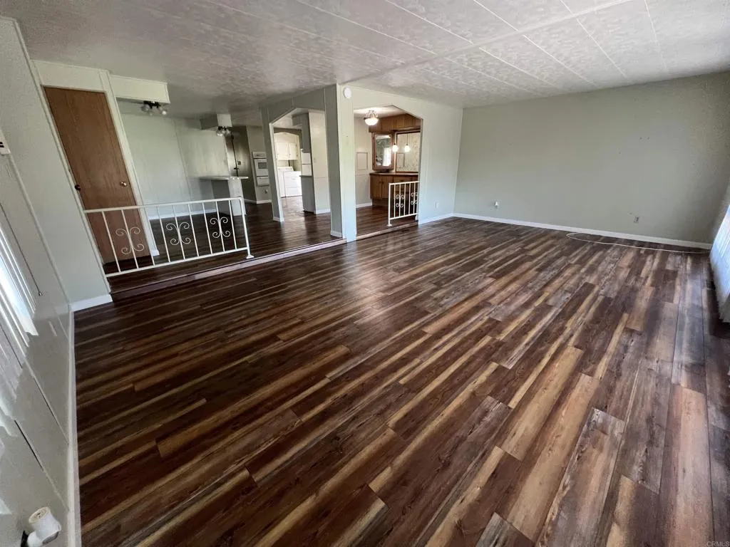 https://cdn.realtyfeed.com/cdn/127/306775316/b8fbe3fce368cc5e1275b9eacf537ca8.webp