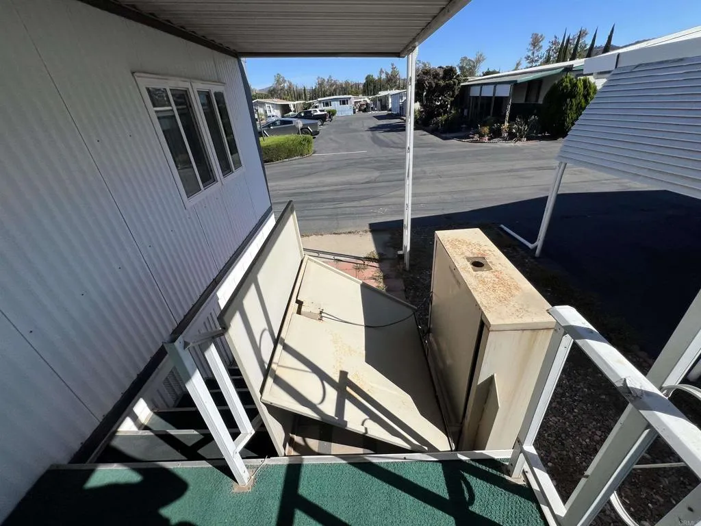 https://cdn.realtyfeed.com/cdn/127/306775316/d6ffe589edcecaa6f52c287b36aa1172.webp