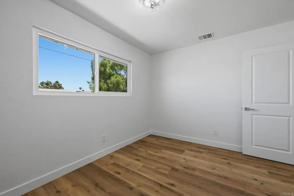 https://cdn.realtyfeed.com/cdn/127/306775349/98c99ffbfc448a546d85fd71789c5eb1.webp
