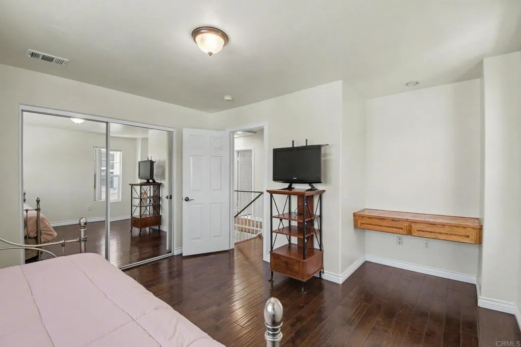 https://cdn.realtyfeed.com/cdn/127/306775362/4920892cd90ff6eea2f525d156b8ea97.webp
