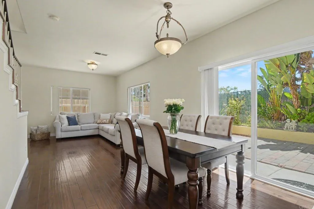 https://cdn.realtyfeed.com/cdn/127/306775362/6edf072f08c6ab8f82621553c5e9b726.webp