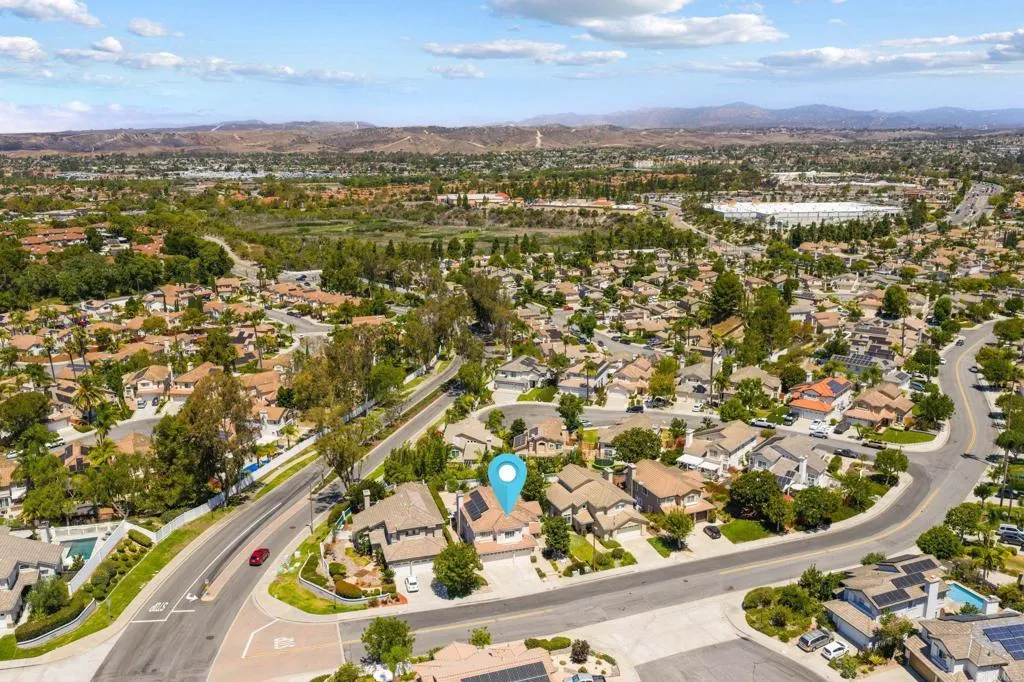 https://cdn.realtyfeed.com/cdn/127/306775367/bd8fdc207b2b89ae6e748a0cdfdea4bc.webp