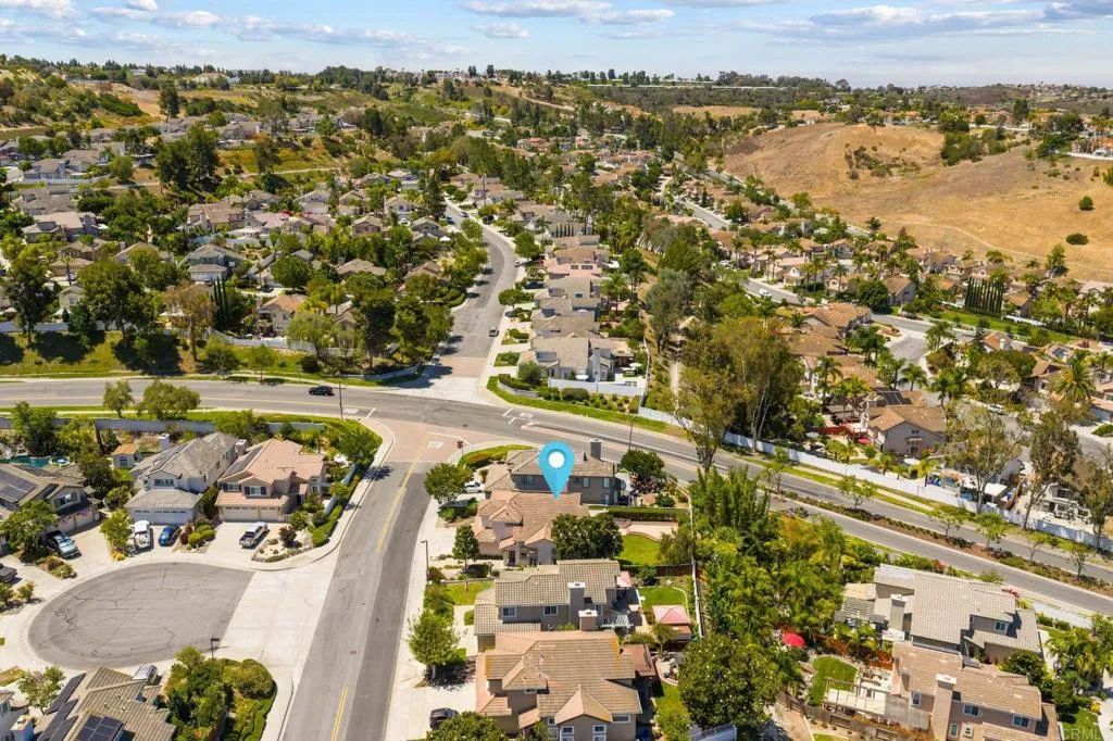 https://cdn.realtyfeed.com/cdn/127/306775367/c715dc6ef6de30aa64cf05c155a81749.webp