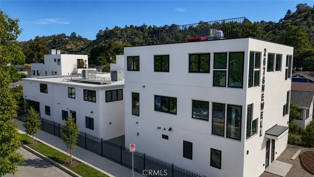 2676 Newell Street, Los Angeles, CA 90039 - Main photo, Los Angeles, CA