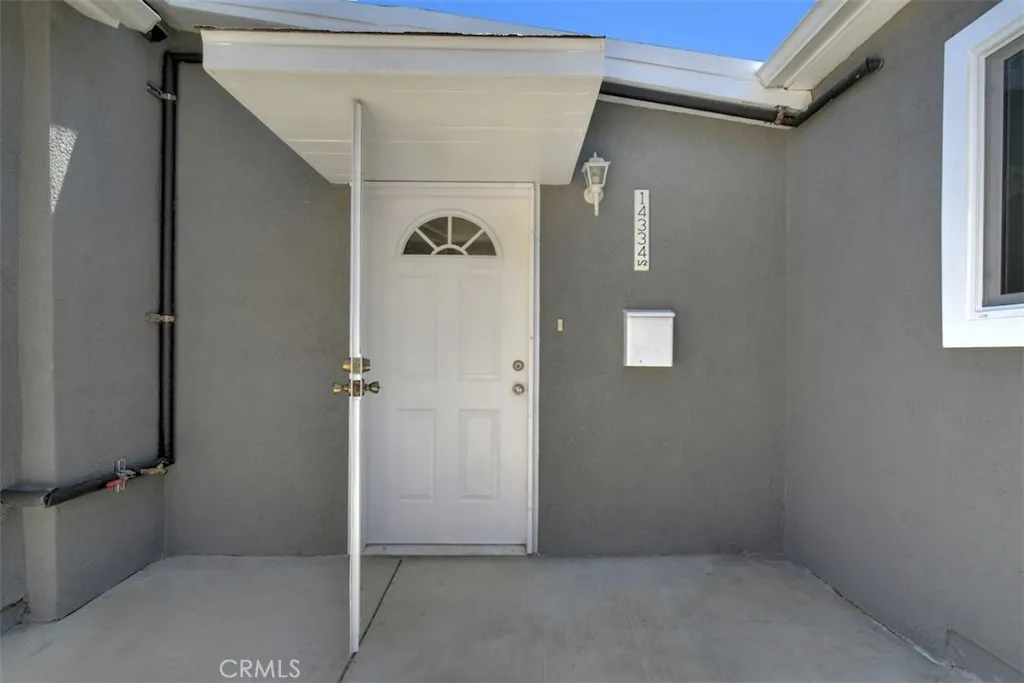 Van Nuys, CA 91401