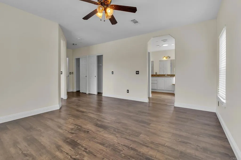 https://cdn.realtyfeed.com/cdn/127/306775414/0457039334c9b6723749bfeb20d5da19.webp