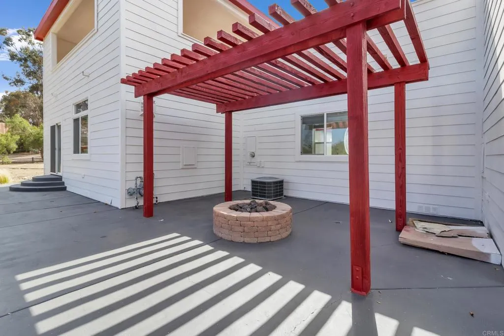 https://cdn.realtyfeed.com/cdn/127/306775414/8b12505a2b737a26a5e10c1d45da1a69.webp