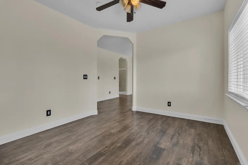 https://cdn.realtyfeed.com/cdn/127/306775414/f85383d065913ab0c0fa53cec389e3e2.webp