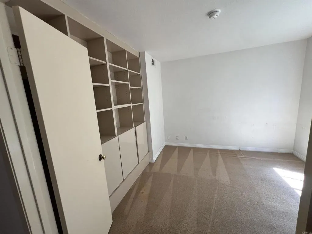 https://cdn.realtyfeed.com/cdn/127/306775440/0c0b2af51d5807bc7dfb1b78de2d5e6a.webp