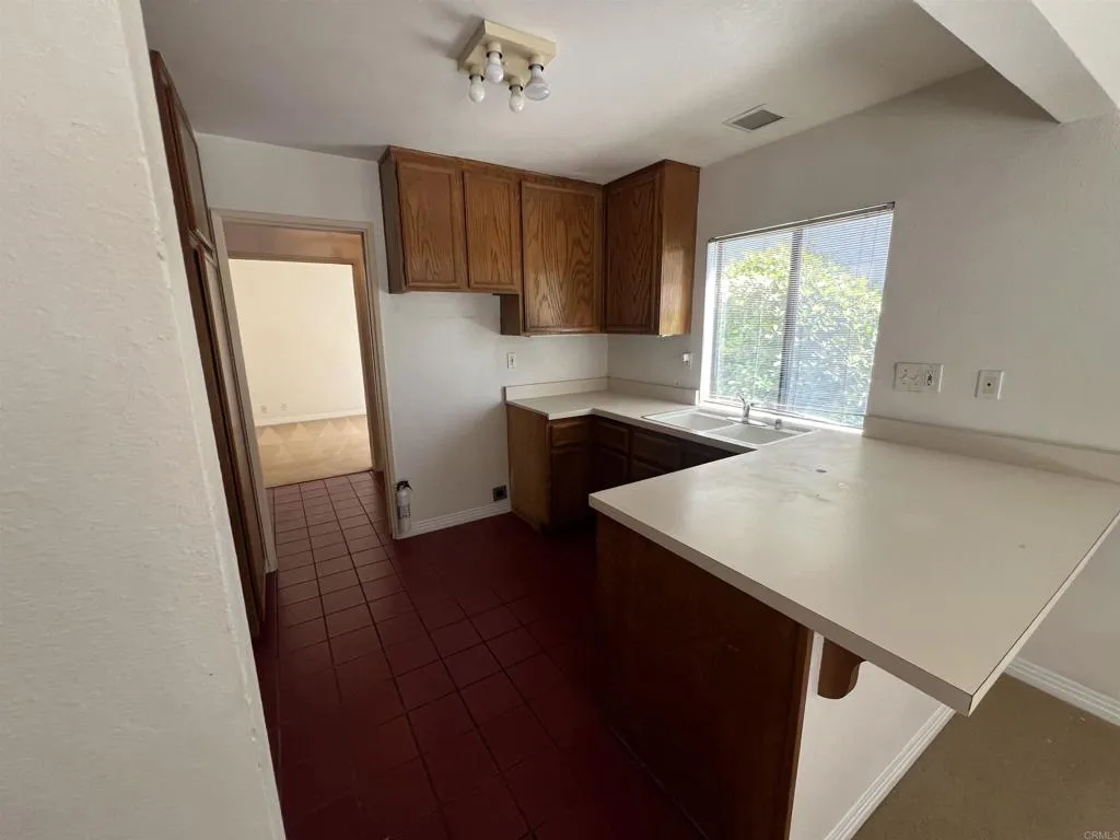 https://cdn.realtyfeed.com/cdn/127/306775440/41500aef53460bfcf46ac3c2c09fc0f6.webp
