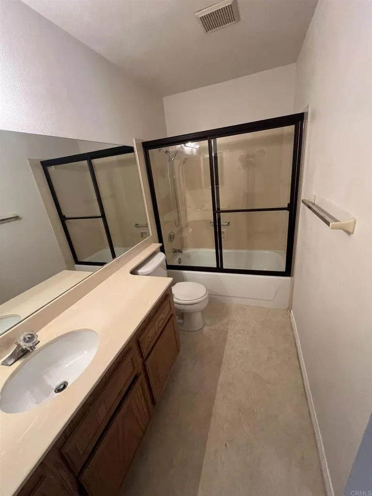 https://cdn.realtyfeed.com/cdn/127/306775440/53cd6f1a2ab05d31a01084b83e2fcde3.webp