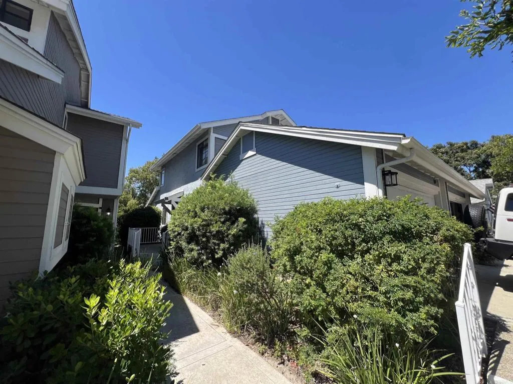 https://cdn.realtyfeed.com/cdn/127/306775440/dc81e3aae8347a492f700475867f2b30.webp