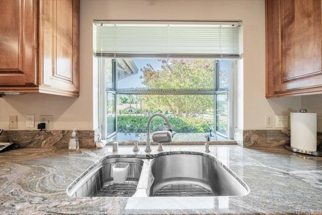https://cdn.realtyfeed.com/cdn/127/306775453/d1f00b649f255c150f03e57efcdd9f72.webp