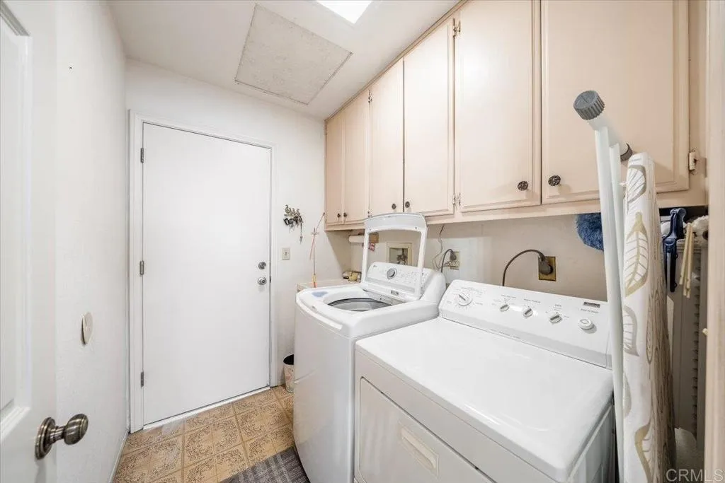 https://cdn.realtyfeed.com/cdn/127/306775453/d1f4b50278603deaf29de305e8170cf1.webp