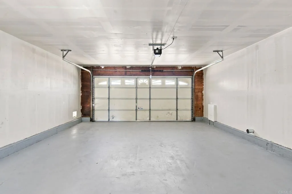 https://cdn.realtyfeed.com/cdn/127/306775454/576b88ee31be32459383a46cb330301a.webp