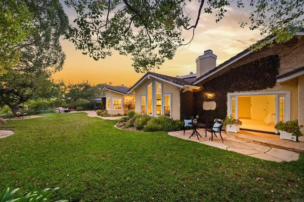 https://cdn.realtyfeed.com/cdn/127/306775455/0e7e0b988c188836b21fd9be8286d04a.webp