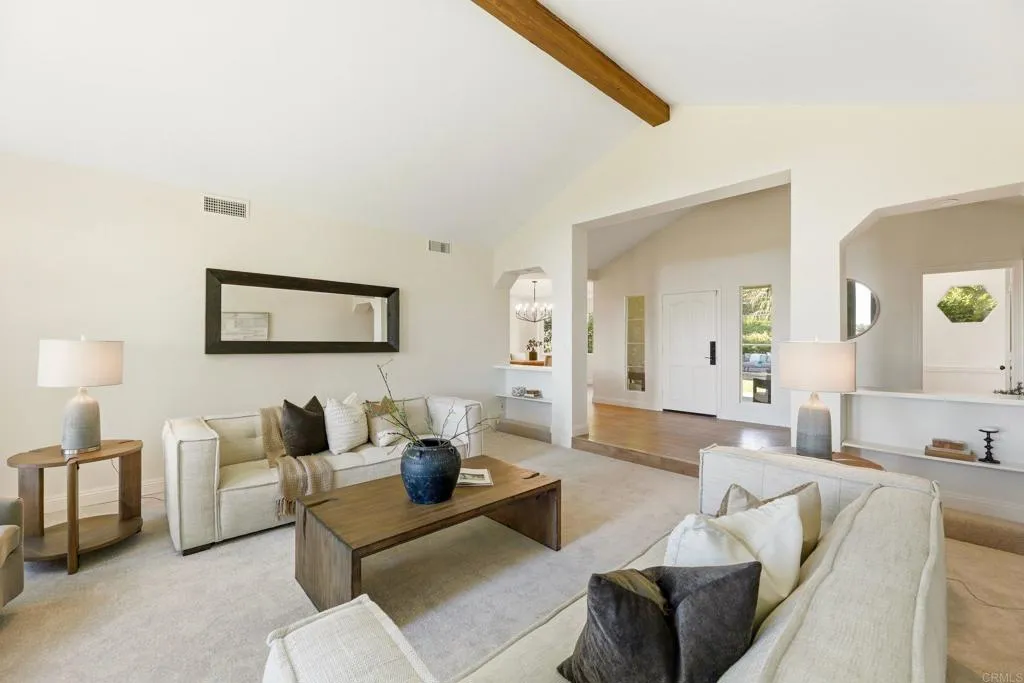 https://cdn.realtyfeed.com/cdn/127/306775455/31c0b3a9063a33423ffebf7d96208f9c.webp