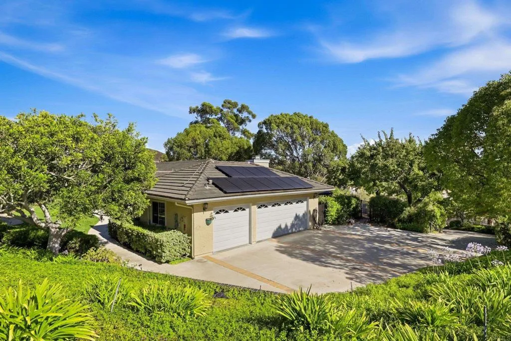 https://cdn.realtyfeed.com/cdn/127/306775455/58d5eed445000daa1f9a44c824529219.webp