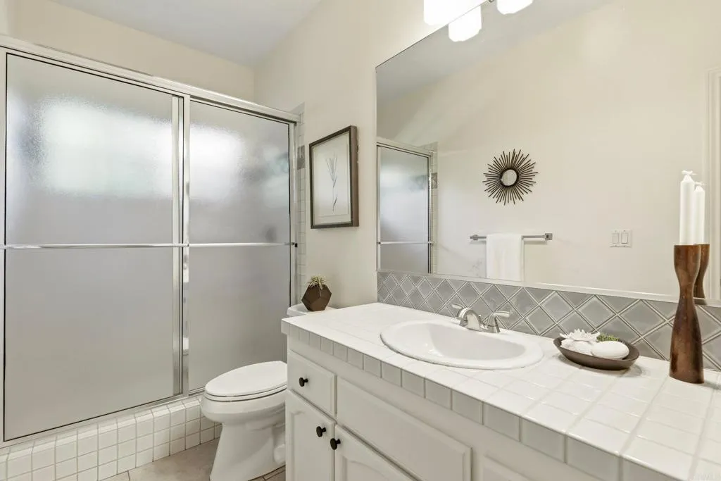 https://cdn.realtyfeed.com/cdn/127/306775455/74b21d78795b9fb41d7fcd2ae4e285d3.webp