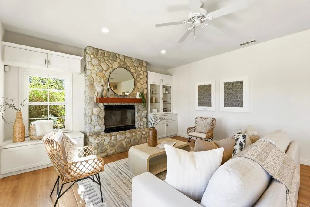 https://cdn.realtyfeed.com/cdn/127/306775455/7a21815aa0f2ef231c3d9f45a72b7335.webp