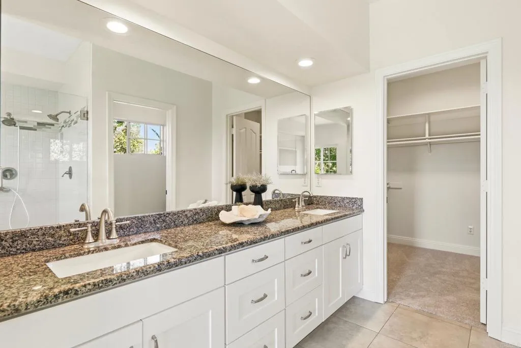 https://cdn.realtyfeed.com/cdn/127/306775455/875c8f9103f1bd0acd55fe65d40100e0.webp