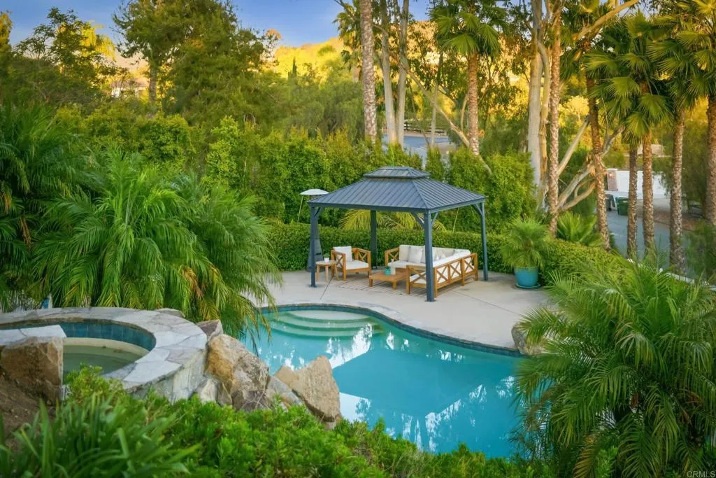 https://cdn.realtyfeed.com/cdn/127/306775455/8ab3c5421239f02f4e78c324c08466fb.webp