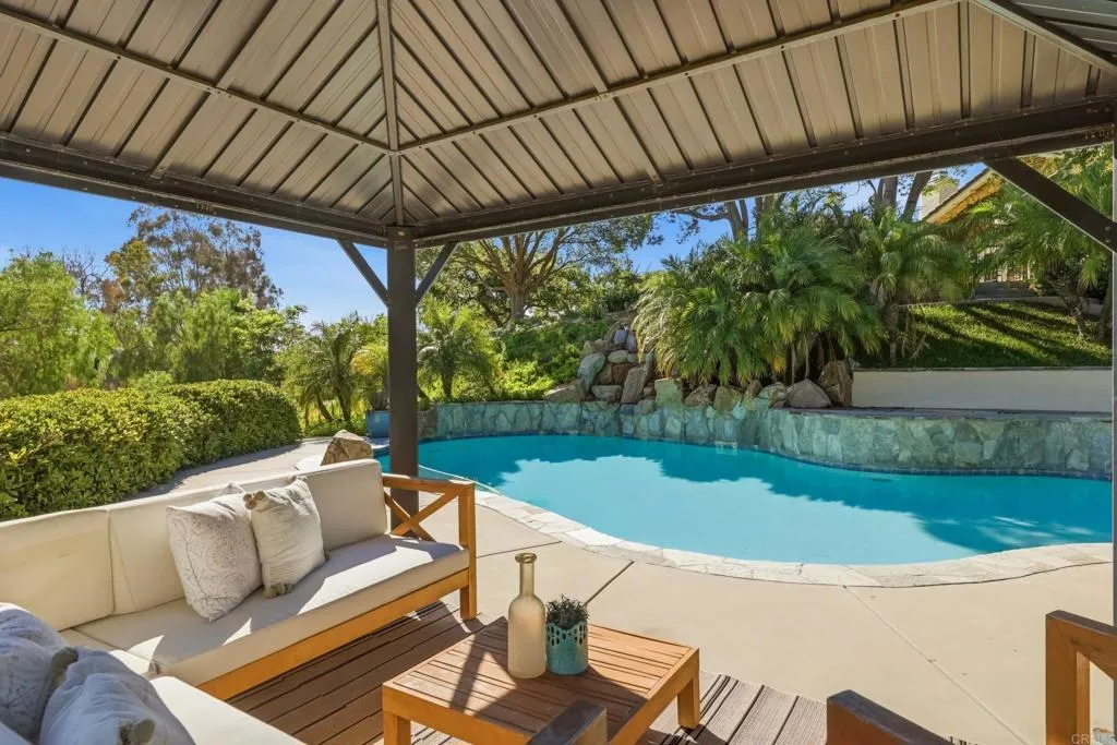 https://cdn.realtyfeed.com/cdn/127/306775455/9835882675b83bdd444e3c2168a7d64d.webp