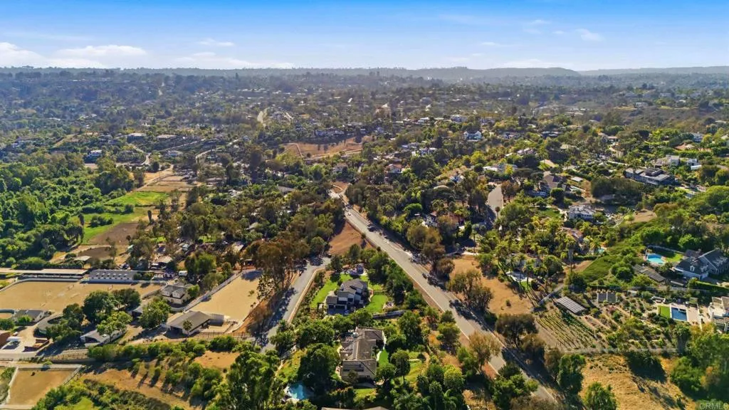 https://cdn.realtyfeed.com/cdn/127/306775455/bb580580187125109a0656121f70d28f.webp