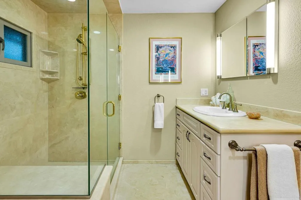 https://cdn.realtyfeed.com/cdn/127/306775471/6ebe4994194fc8a24eed18e97e609a9a.webp