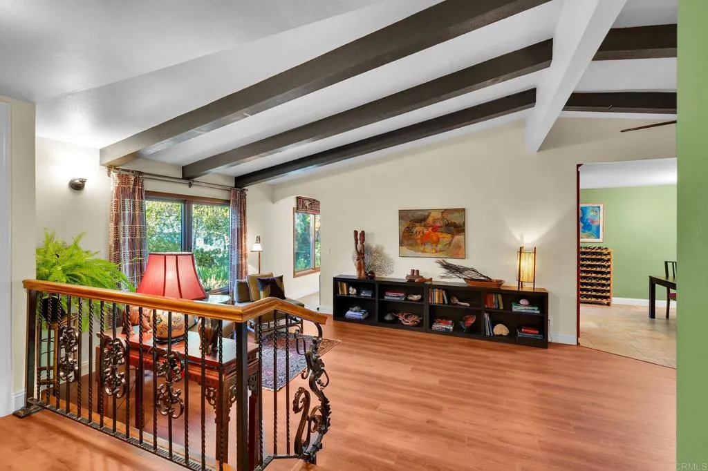 https://cdn.realtyfeed.com/cdn/127/306775471/ac75c11d5653c83c6ac93dd9bcf294cd.webp