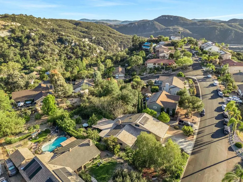 https://cdn.realtyfeed.com/cdn/127/306775471/c2835eb7208e03802c22e2835e7fe7e7.webp