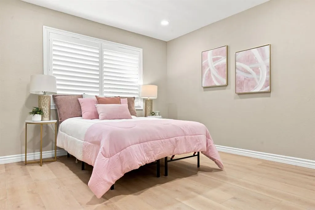 https://cdn.realtyfeed.com/cdn/127/306775475/18445302d34bdbfcb2efd3bb730c866f.webp