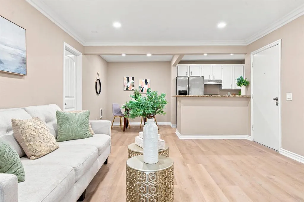 https://cdn.realtyfeed.com/cdn/127/306775475/3c66982807a7319b144a4833810f1d67.webp