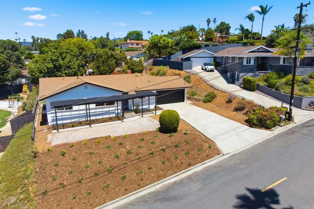 https://cdn.realtyfeed.com/cdn/127/306775476/20c5912e38550a9d76ea0c78b32ea2e7.webp
