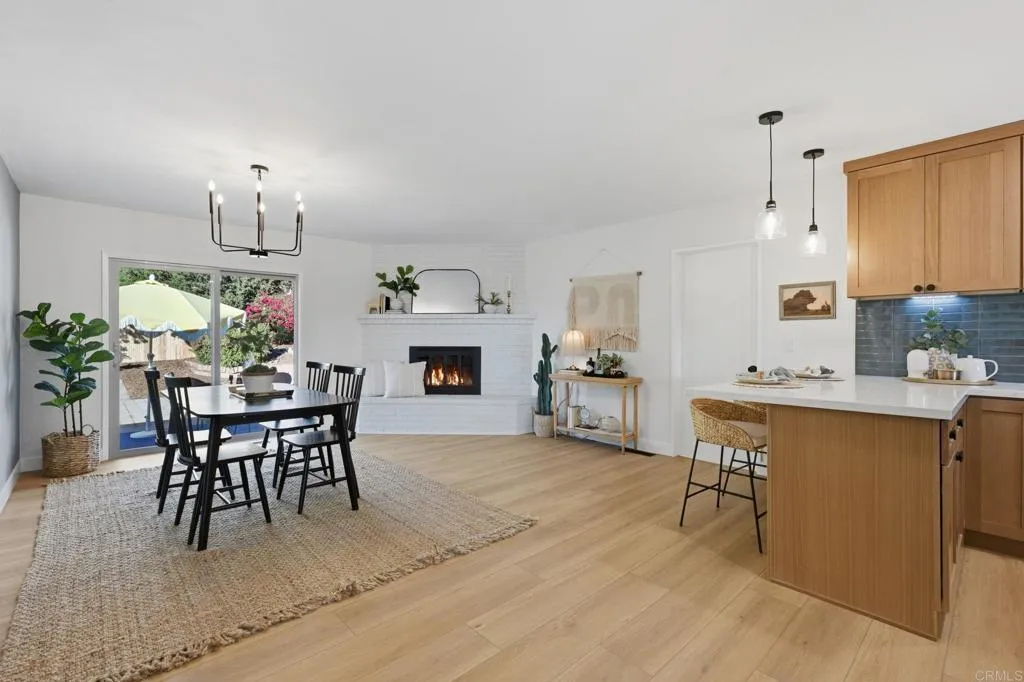 https://cdn.realtyfeed.com/cdn/127/306775476/43e7443435a5b91d79a9388cf2f89312.webp