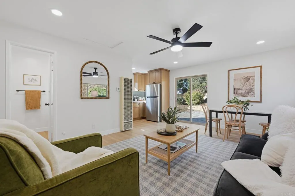 https://cdn.realtyfeed.com/cdn/127/306775476/4dd121c51b0ffff7e66e6b608a31c956.webp
