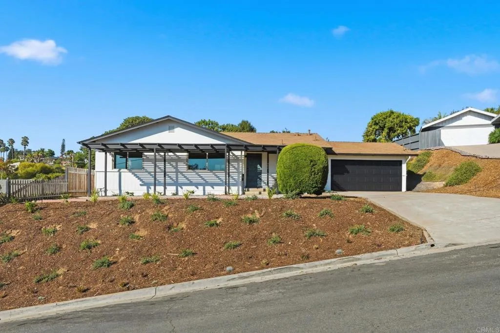 https://cdn.realtyfeed.com/cdn/127/306775476/96e62b7c2cab4032df8e2bee8f0ab835.webp