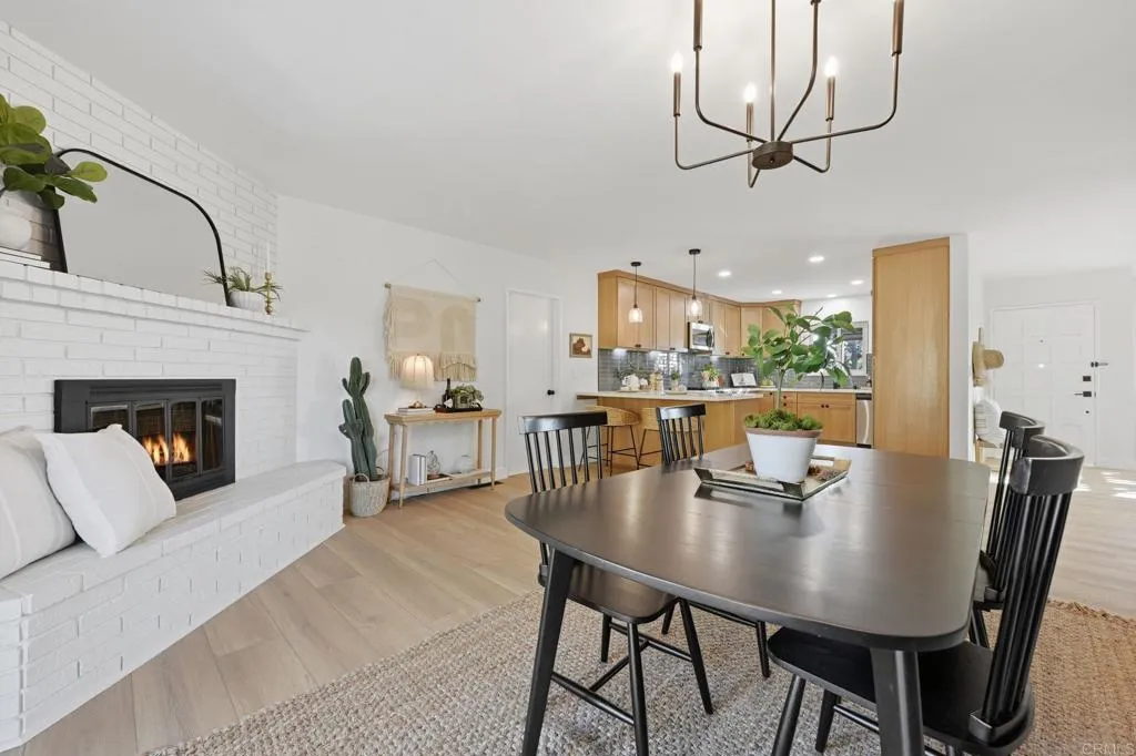 https://cdn.realtyfeed.com/cdn/127/306775476/d5dd170664f7d5be3d65dd745f8a478c.webp