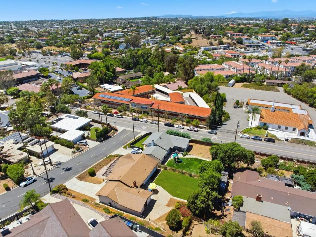 https://cdn.realtyfeed.com/cdn/127/306775476/d7fe075be20de0d7df79dbf515db5df4.webp
