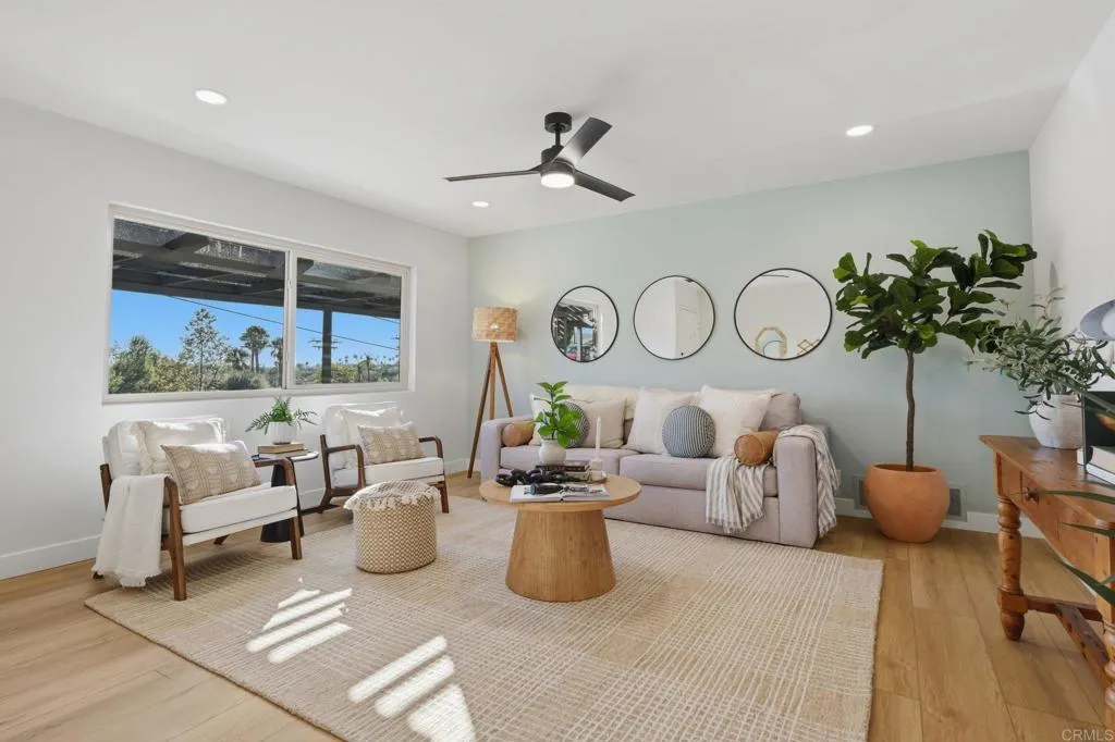 https://cdn.realtyfeed.com/cdn/127/306775476/fa84b92038cbe194015cdf9b8748f431.webp